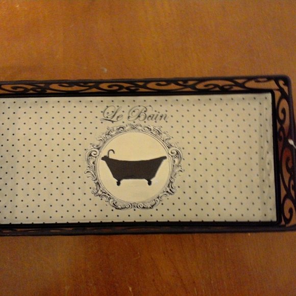 NWT  A fun basket you can put anywhere - Picture 4 of 5